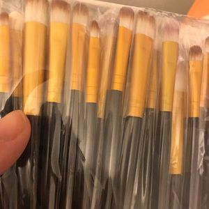 Brand new makeup brush set